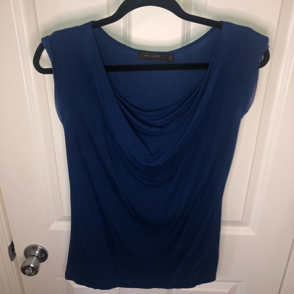 Limited blue bowl neck shirt
